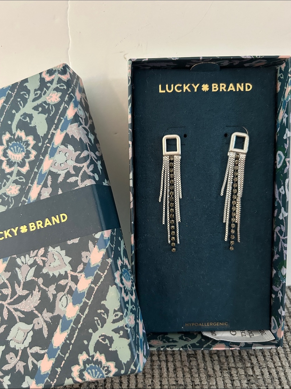 Lucky Brand Silver and rhinestone Chain Fringe Earrings NEW in floral box